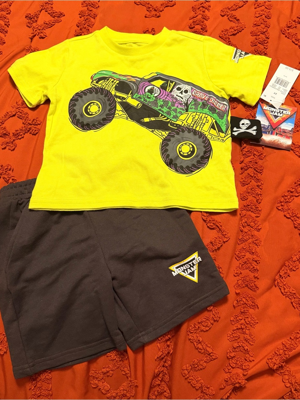 Monster Jam Kids Yellow Grave Digger Tee & Gray Shorts Set